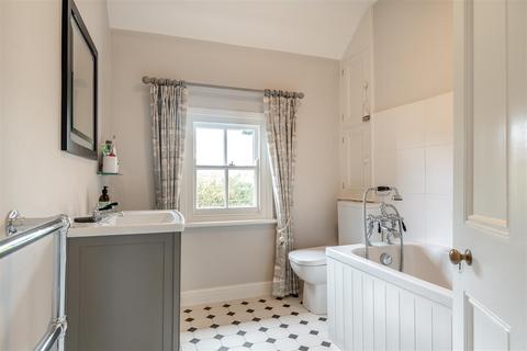 Moat Farm, 4 Ashwell Road, Whissendine, Oakham, LE15 7EW