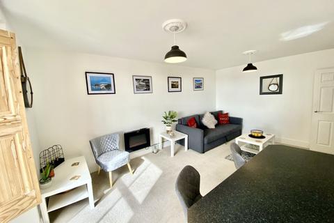 1 bedroom flat for sale, High Street, Tenby, Pembrokeshire, SA70