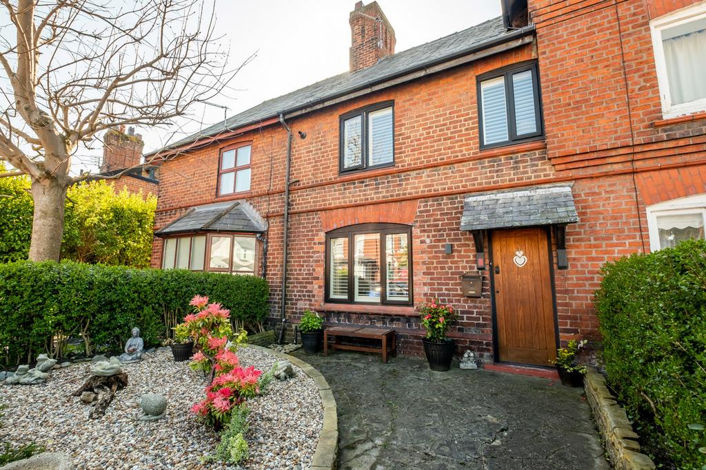 15 Freckleton Street, Lytham St. Annes FY8 5DY 2 bed terraced house for