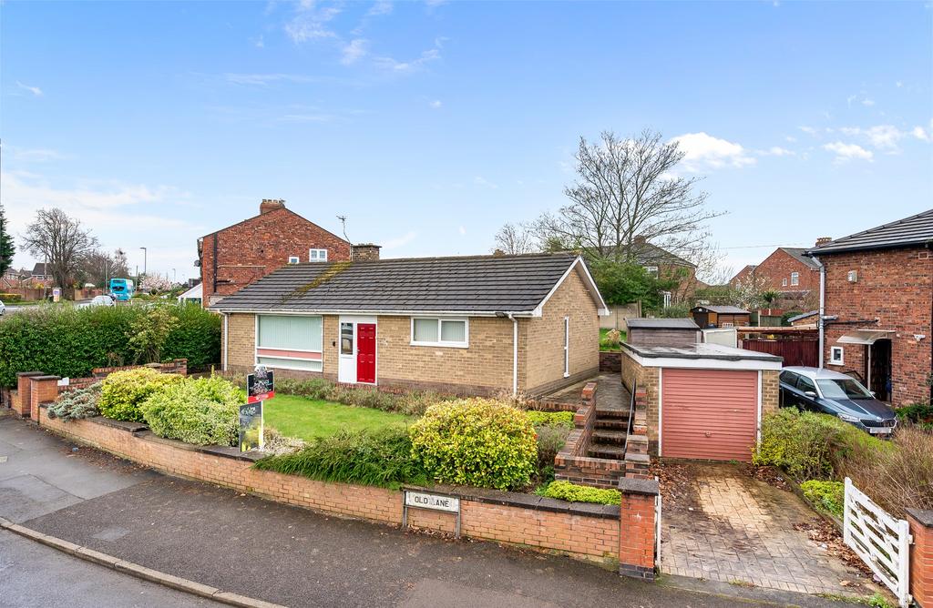 Old Lane, Prescot, L35 2 bed detached bungalow for sale £200,000