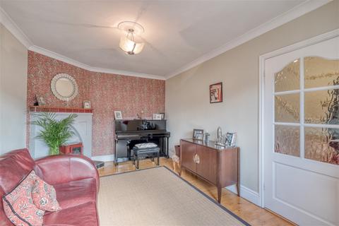 96 Bills Lane, Shirley, Solihull, B90 2PF