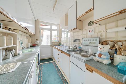 83 Cardinal Avenue, Kingston Upon Thames, KT2 5RZ