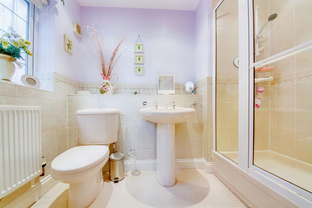 En-Suite 2