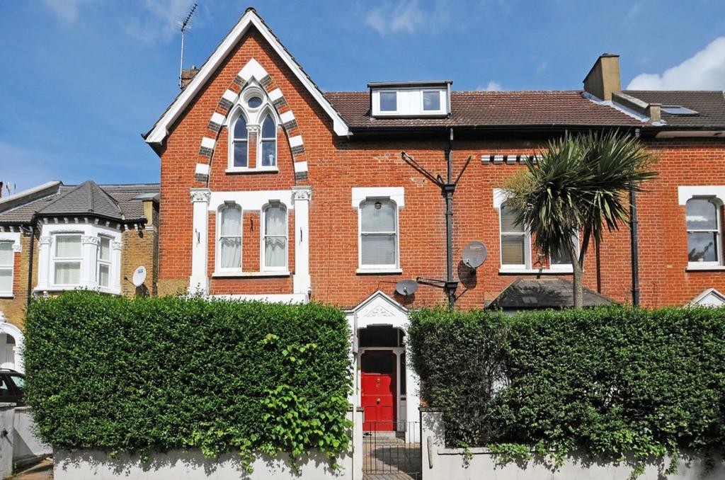 Alexandra Road Wimbledon SW19 1 bed flat £1,375 pcm (£317 pw)