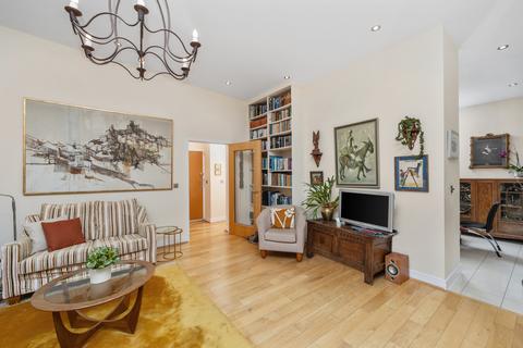 3 bedroom apartment for sale, Versailles, West Quay, Newhaven, East Sussex, BN9