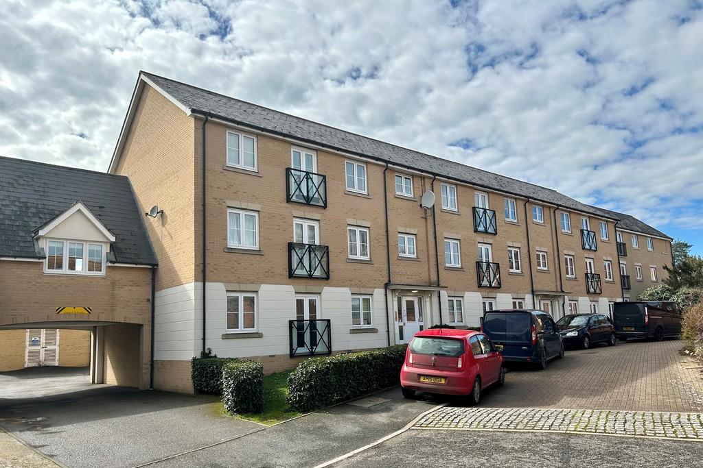Jacobs Close, Great Cornard 2 bed apartment £850 pcm (£196 pw)