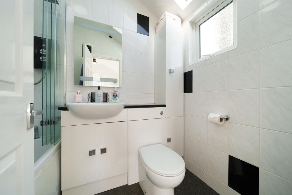 Bedroom Four En Suite
