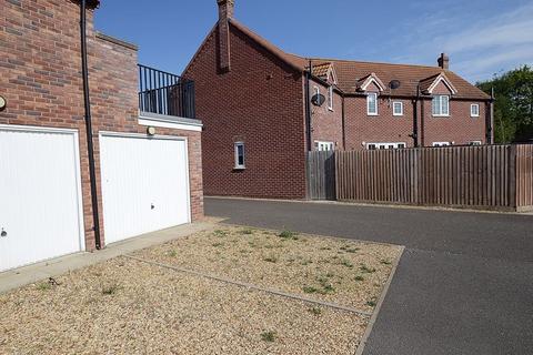 6 Cheviot Crescent, Coningsby, Lincoln, LN4 4DB