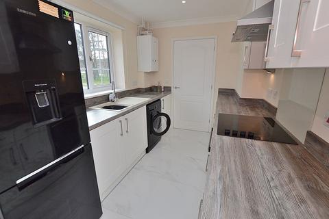 6 Cheviot Crescent, Coningsby, Lincoln, LN4 4DB