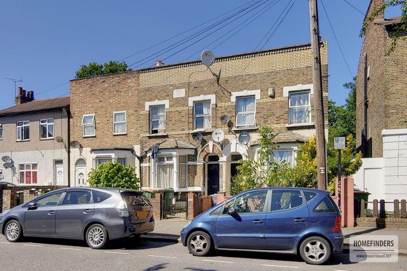 Chobham Road, Stratford E15 2 bed flat £350,000