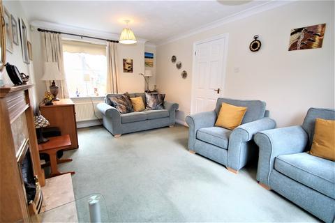 3 bedroom detached house for sale - Margate Road, Ipswich, IP3