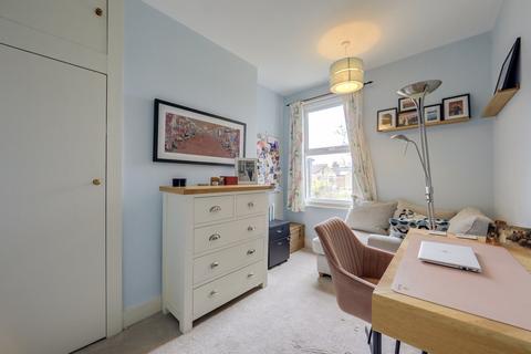 11 Brightside Road, London, SE13 6EN