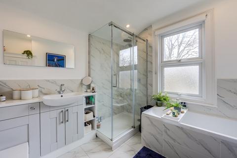 11 Brightside Road, London, SE13 6EN