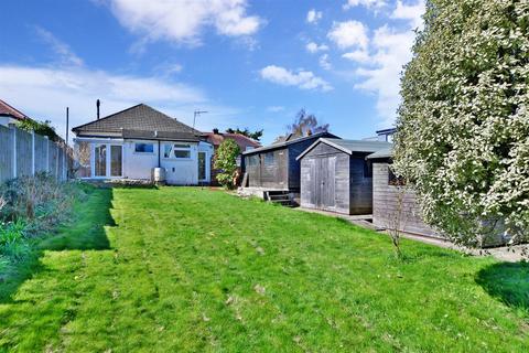 26 Livingstone Road, Caterham, CR3 5TG