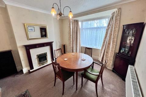324 Meadow Head, Sheffield, S8 7UJ