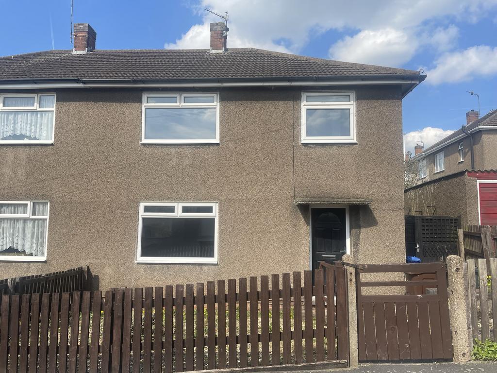 Grantham Avenue, Chaddesden, Derby, DE21 3 bed semidetached house £
