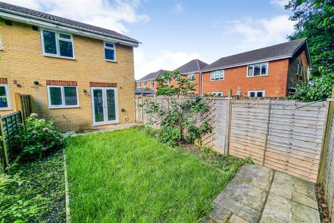 25 Derry Close, Ash Vale, Aldershot, GU12 5SR