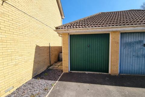 25 Derry Close, Ash Vale, Aldershot, GU12 5SR