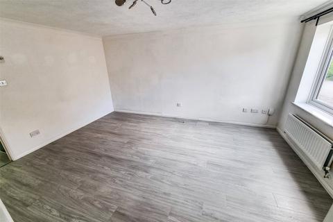 25 Derry Close, Ash Vale, Aldershot, GU12 5SR