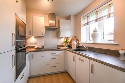 1 bedroom apartment for sale, Station Road, Hampshire RG27