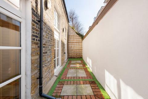 2 bedroom house to rent, Redcliffe Gardens, London, SW10