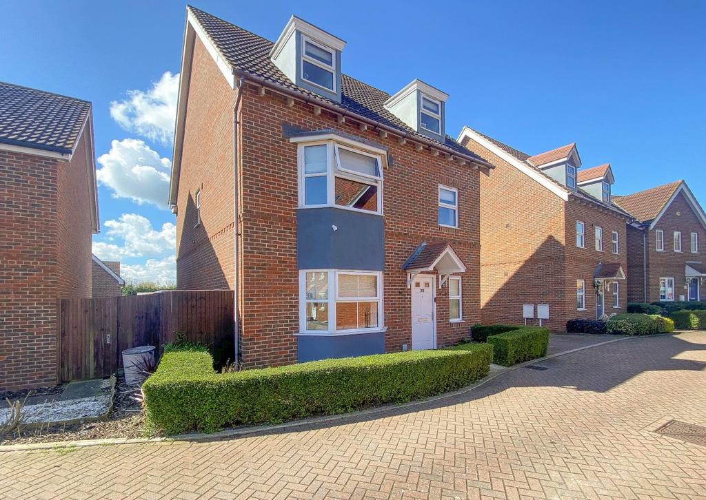 Mallow Road, Minster On Sea 5 bed detached house for sale £475,000