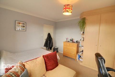 17 Abbots Road, Colchester, CO2 8BE