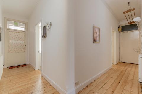 16 Newhaven Road, Edinburgh, EH6 5PU