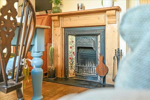 57 Botley Road, Park Gate, Southampton, SO31 1AZ