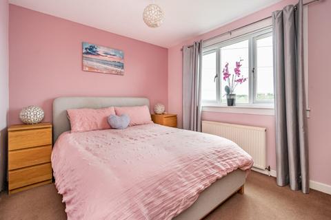 71 Edmonstone Terrace, Danderhall, Dalkeith, EH22 1QF
