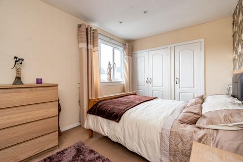 71 Edmonstone Terrace, Danderhall, Dalkeith, EH22 1QF