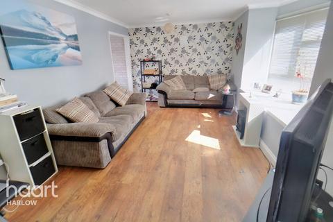114 Radburn Close, Harlow, CM18 7EG