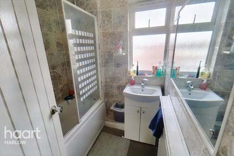 114 Radburn Close, Harlow, CM18 7EG