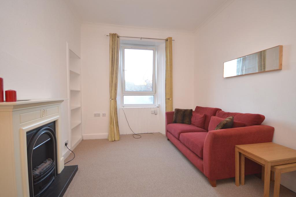 Stewart Terrace, Edinburgh, EH11 1 bed flat £795 pcm (£183 pw)
