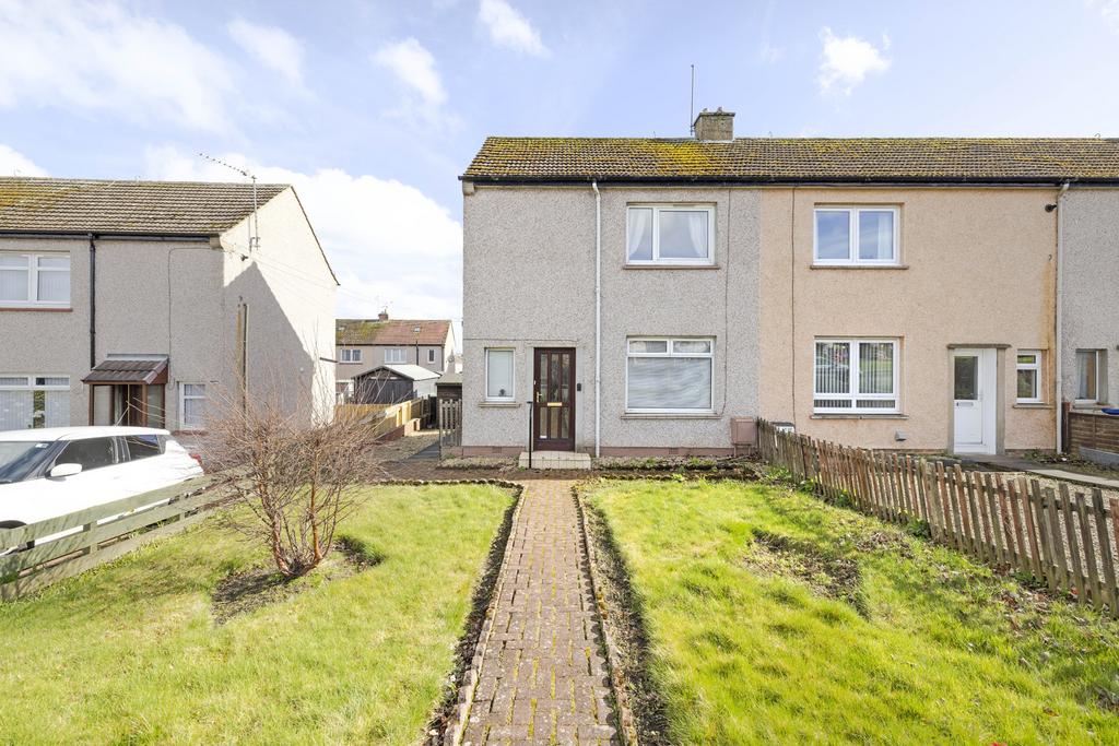 43 Polton Drive, Lasswade, EH18 2 bed end of terrace house £155,000