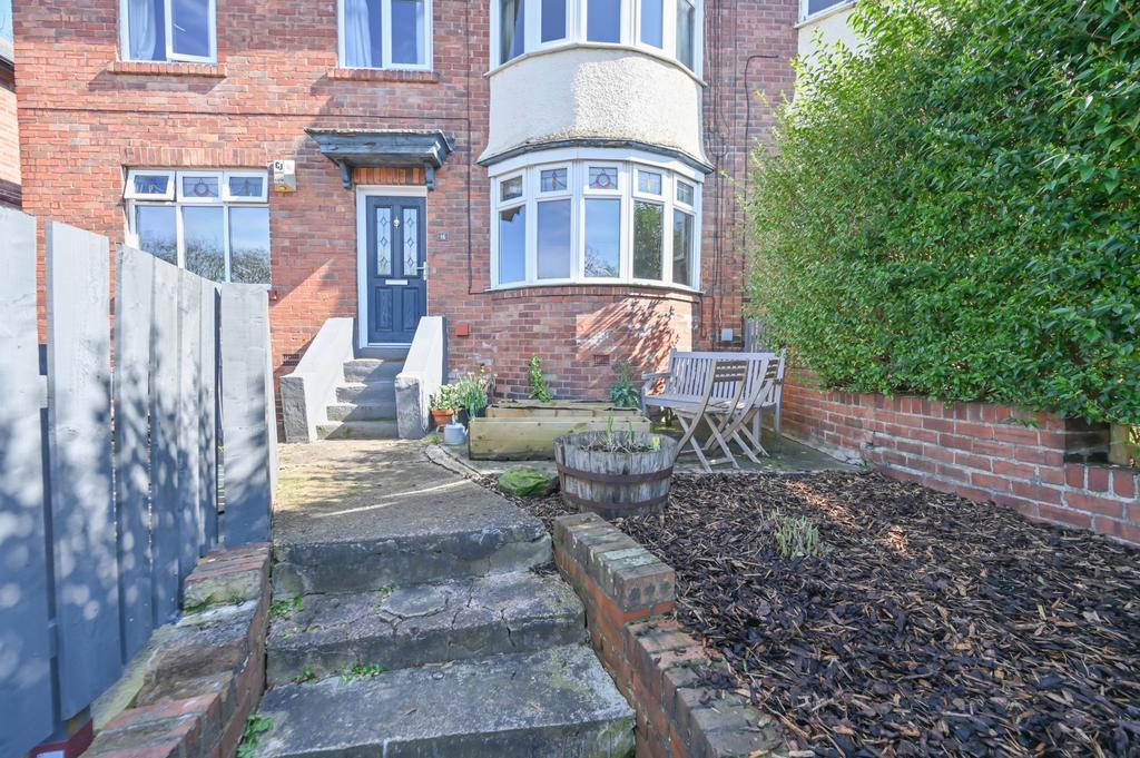 Shaftesbury Grove, Heaton, NE6 2 bed flat for sale £155,000