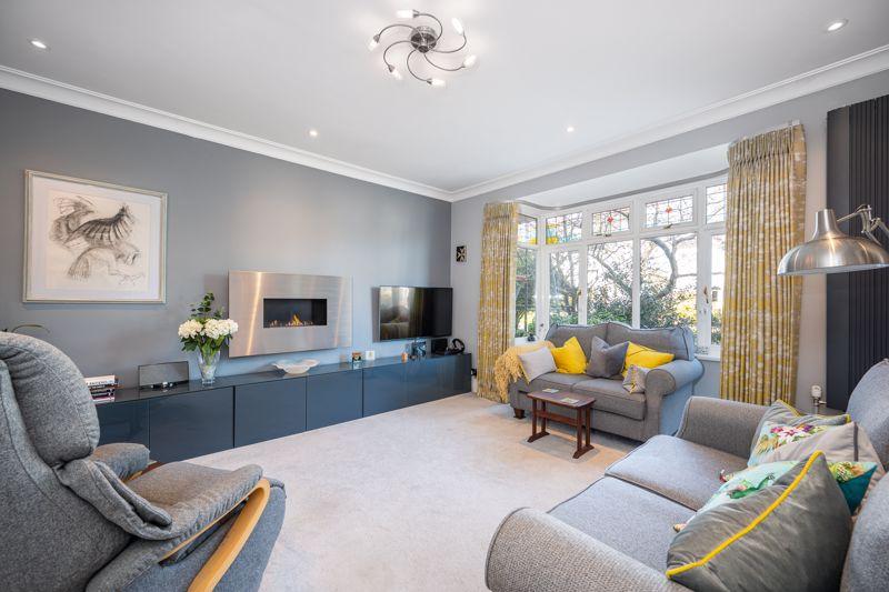 Old Sneed Avenue, Stoke Bristol, BS9 1SD 3 bed semidetached