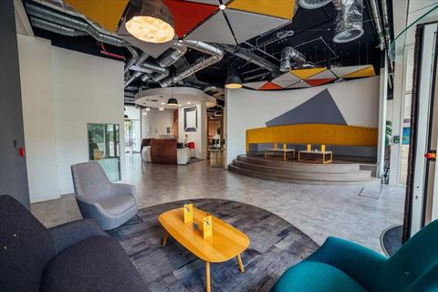 Office to rent - 3 Newbridge Square,,