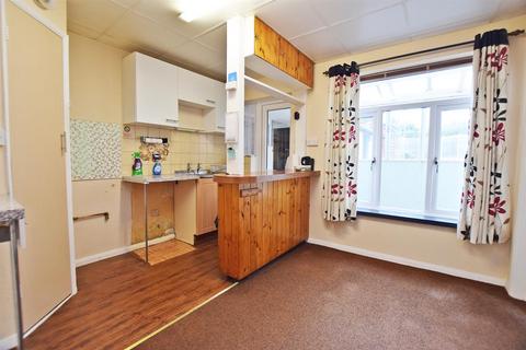 50 Beechings Way, Gillingham, ME8 6LX