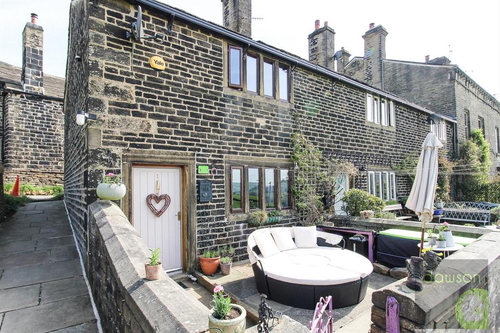 Dean House, Luddendenfoot, Halifax 2 bed cottage £800 pcm (£185 pw)