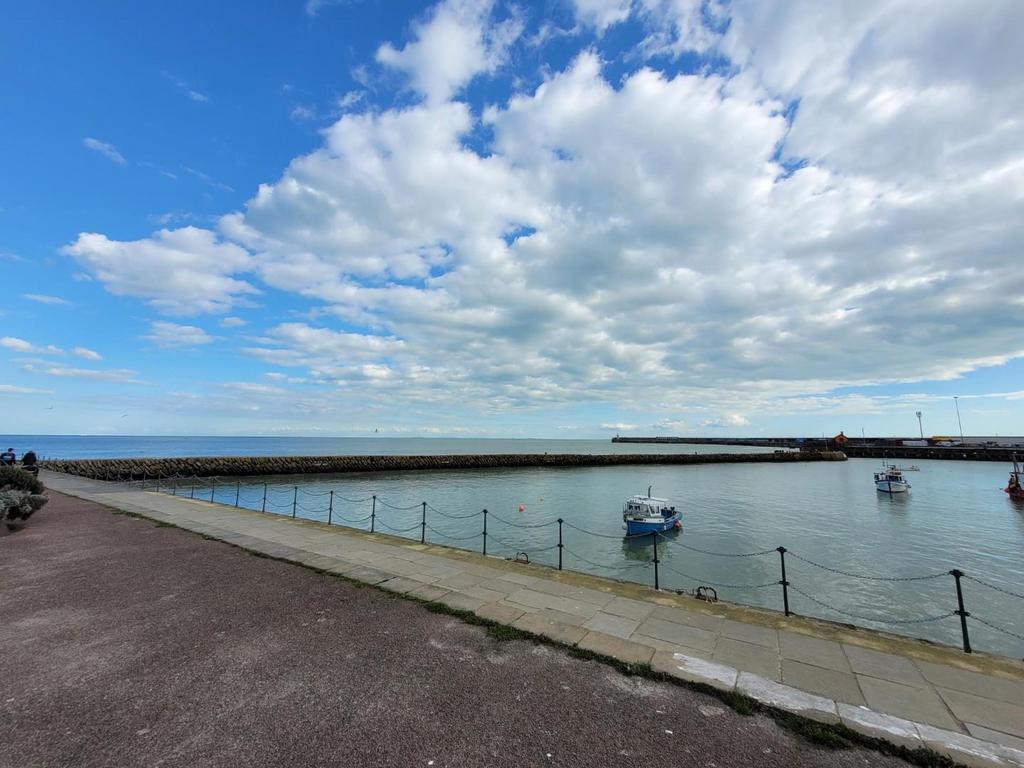 The Stade, Folkestone 2 bed terraced house £425,000