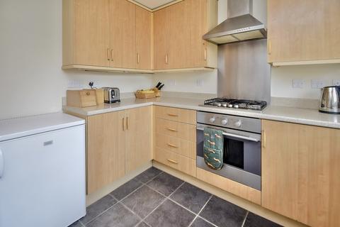 28 Barnsley Way, Bourton On The Water, Cheltenham, GL54 2GA