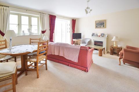 28 Barnsley Way, Bourton On The Water, Cheltenham, GL54 2GA