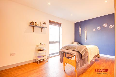 12 Kiln Close, Gloucester, GL1 1GG