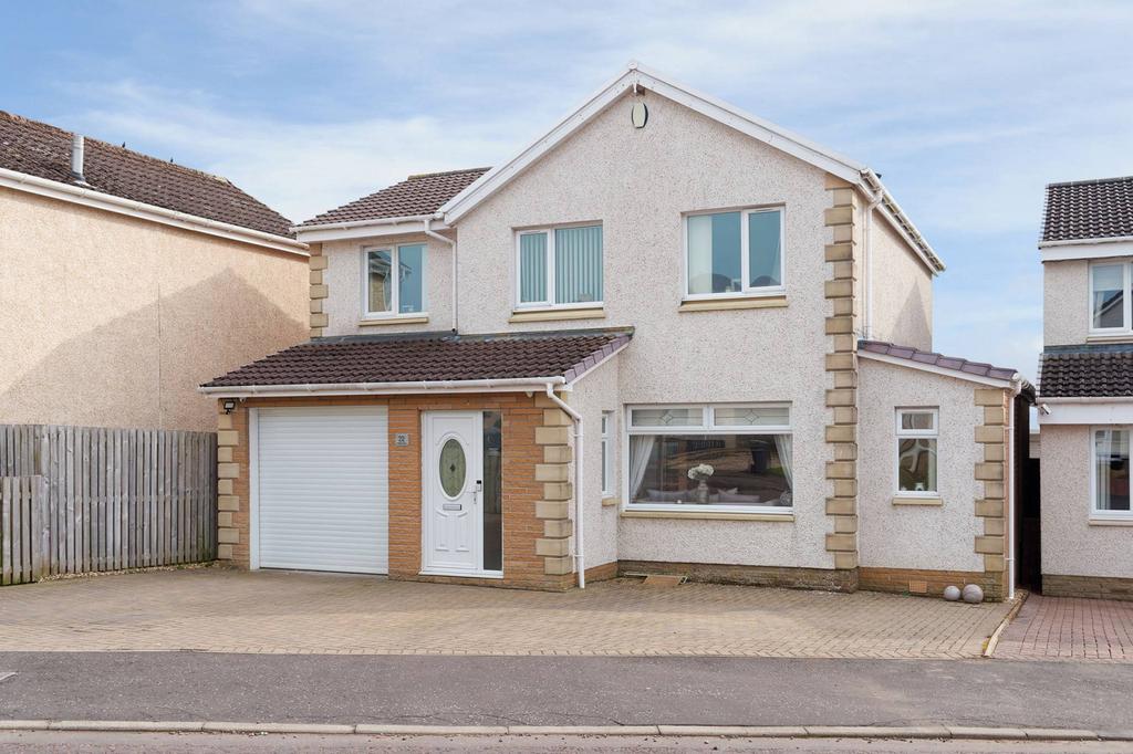 22 Nethan View, Blackwood, Lanark, ML11 9YN 4 bed detached villa for