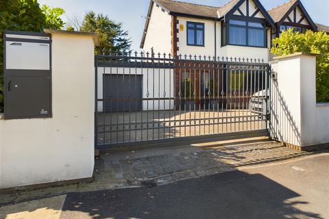 62 Long Lane, Aughton, Ormskirk, L39 5BT