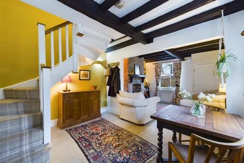 2 bedroom cottage for sale - Main Street, North Dalton, Driffield, East Riding of Yorkshire, YO25 9XA