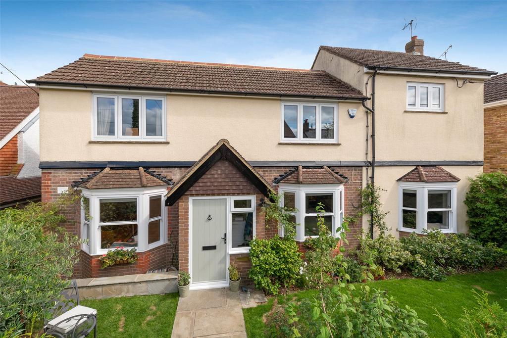 Ballinger, Great Missenden, HP16 4 bed detached house to rent £2,650 pcm (£612 pw)