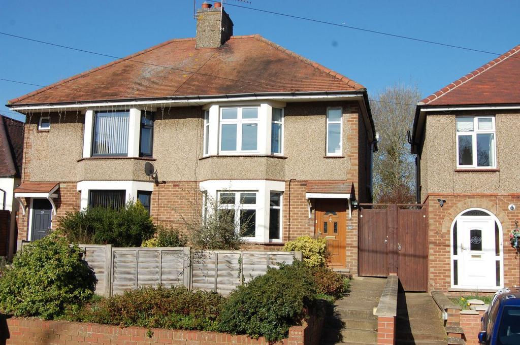 Brington Road, Long Buckby, Northampton NN6 7RW 3 bed semidetached