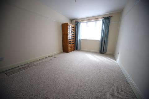 54 Fetherston Road, Stanford-le-hope, SS17 0BU